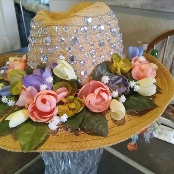 FESTIE STRAW HAT! One-of-a-kind,UV Reactive hanging Mushrooms, silk florals. - Picture 3 of 10